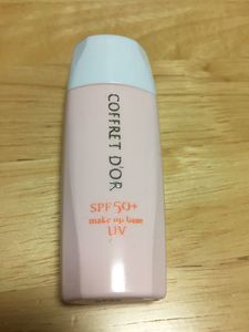 コフレドール 毛穴つるんとカバー 化粧もち下地uvの平均価格は1 8円 ヤフオク 等のコフレドール 毛穴つるんとカバー 化粧もち下地uvのオークション売買情報は3件が掲載されています