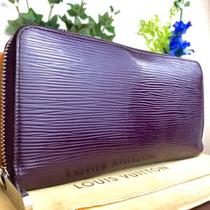 エピ ヴィトン メンズ 財布の平均価格は22 917円 ヤフオク 等のエピ ヴィトン メンズ 財布のオークション売買情報は13件が掲載されています