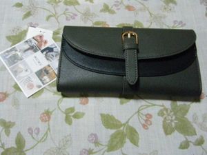 しまむら 財布の平均価格は1 330円 ヤフオク 等のしまむら 財布のオークション売買情報は3件が掲載されています