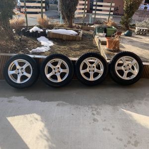 アクア スタッドレスの平均価格は12,788円｜ヤフオク!等のアクア ...