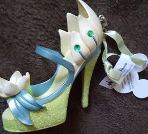 ディズニーストア プリンセスの平均価格は5 177円 ヤフオク 等のディズニーストア プリンセスのオークション売買情報は15件が掲載されています