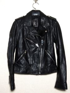 Zara レザー ジャケットの平均価格は3 080円 ヤフオク 等のzara レザー ジャケットのオークション売買情報は件が掲載されています