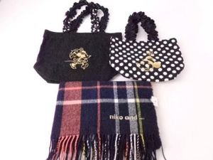 ニコアンド マフラーの平均価格は2 700円 ヤフオク 等のニコアンド マフラーのオークション売買情報は2件が掲載されています