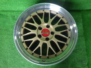 18インチ ホイール 114 3の平均価格は53 940円 ヤフオク 等の18インチ ホイール 114 3のオークション売買情報は381件が掲載されています