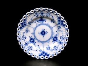 ロイヤルコペンハーゲン ミニ プレートの平均価格は5 118円 ヤフオク 等のロイヤルコペンハーゲン ミニ プレート のオークション売買情報は21件が掲載されています