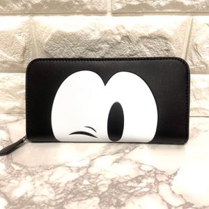 コーチ ミッキー 財布の平均価格は5 6円 ヤフオク 等のコーチ ミッキー 財布のオークション売買情報は106件が掲載されています