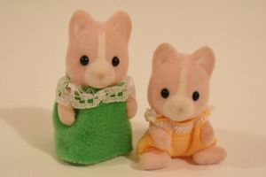 シルバニアファミリー イヌの平均価格は3 685円 ヤフオク 等のシルバニアファミリー イヌのオークション売買情報は28件が掲載されています