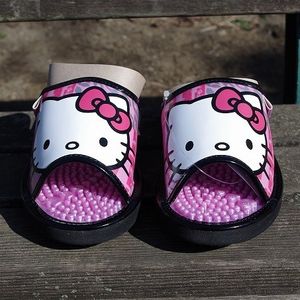 キティ サンダルの平均価格は1 779円 ヤフオク 等のキティ サンダルのオークション売買情報は22件が掲載されています