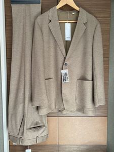 ユニクロ ジャージ ジャケットの平均価格は2 065円 ヤフオク 等のユニクロ ジャージ ジャケットのオークション売買情報は件が掲載されています