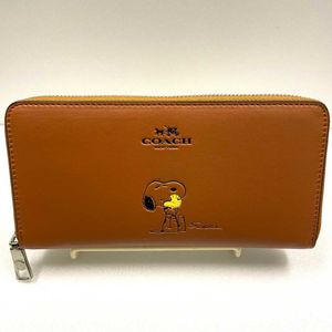 コーチ スヌーピー 財布の平均価格は5 106円 ヤフオク 等のコーチ スヌーピー 財布のオークション売買情報は93件が掲載されています