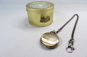 ワンピース 懐中時計の値段と価格推移は 68件の売買情報を集計したワンピース 懐中時計の価格や価値の推移データを公開