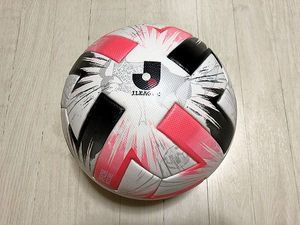 Jリーグ 試合球の値段と価格推移は 18件の売買情報を集計したjリーグ 試合球の価格や価値の推移データを公開