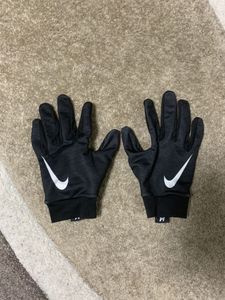 Nike ランニング グローブの値段と価格推移は 30件の売買情報を集計したnike ランニング グローブの価格や価値の推移データを公開