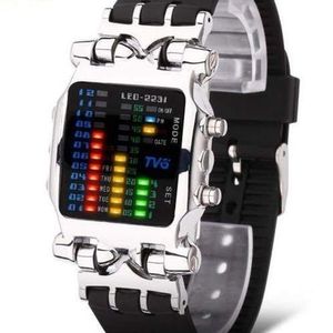 スポーツ時計の値段と価格推移は 7 393件の売買情報を集計したスポーツ時計の価格や価値の推移データを公開