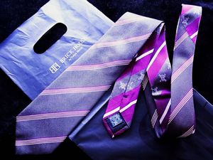 ワンピース ネクタイの値段と価格推移は 181件の売買情報を集計したワンピース ネクタイの価格や価値の推移データを公開