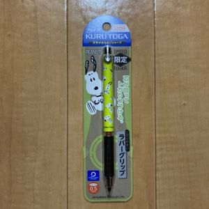 スヌーピー クルトガの値段と価格推移は 68件の売買情報を集計したスヌーピー クルトガの価格や価値の推移データを公開