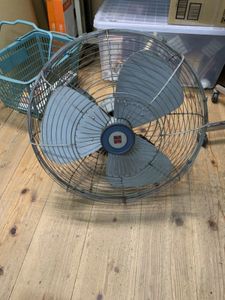 扇風機 壁掛け レトロの値段と価格推移は 60件の売買情報を集計した扇風機 壁掛け レトロの価格や価値の推移データを公開