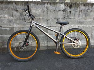 フルマークスの値段と価格推移は 23件の売買情報を集計したフルマークスの価格や価値の推移データを公開