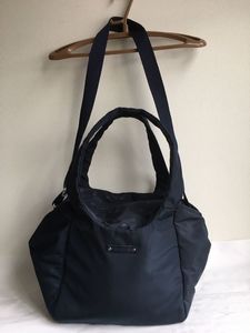 マザ ズバッグ コムサの値段と価格推移は 3件の売買情報を集計したマザ ズバッグ コムサの価格や価値の推移データを公開