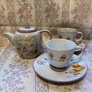 Sango サンゴー ウォルトディズニー プーさん コップ 円板 ティーポット Whirledpies Com