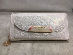 サマンサタバサ アリエル 長財布の値段と価格推移は 19件の売買情報を集計したサマンサタバサ アリエル 長財布の価格や価値の推移データを公開