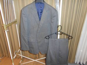 オリヒカ スーツの値段と価格推移は 433件の売買情報を集計したオリヒカ スーツの価格や価値の推移データを公開