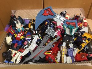 トランスフォーマー おもちゃの値段と価格推移は 702件の売買情報を集計したトランスフォーマー おもちゃの価格や価値の推移データを公開