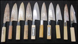 包丁 哲弘の値段と価格推移は 16件の売買情報を集計した包丁 哲弘の価格や価値の推移データを公開