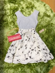 Dazzlin リボンの値段と価格推移は 230件の売買情報を集計したdazzlin リボンの価格や価値の推移データを公開