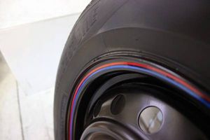 ホイールリムステッカーの値段と価格推移は 3 674件の売買情報を集計したホイールリムステッカーの価格や価値の推移データを公開