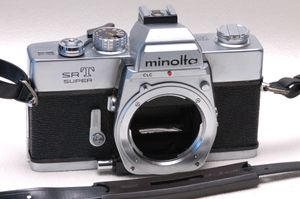 昔の高級一眼レフカメラの値段と価格推移は 85件の売買情報を集計した昔の高級一眼レフカメラの価格や価値の推移データを公開