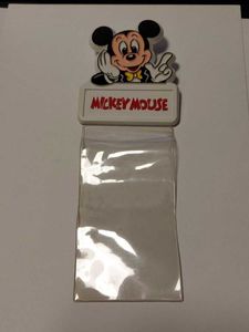 ディズニー チケットホルダーの値段と価格推移は 234件の売買情報を集計したディズニー チケットホルダーの価格や価値の推移データを公開