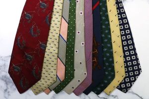 魚柄 ネクタイの値段と価格推移は？｜48件の売買情報を集計した魚柄 
