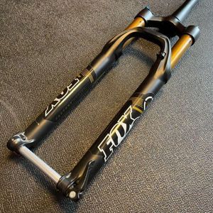 Fox Float 32の値段と価格推移は 14件の売買情報を集計したfox Float 32の価格や価値の推移データを公開