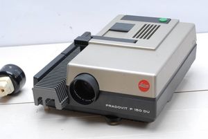 スライドプロジェクターの値段と価格推移は 321件の売買情報を集計したスライドプロジェクターの価格や価値の推移データを公開