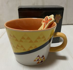 コップ Usjの値段と価格推移は 96件の売買情報を集計したコップ Usjの価格や価値の推移データを公開