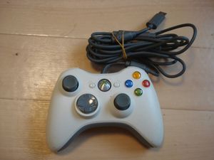 Xbox 360 コントローラー 有線の値段と価格推移は？｜59件の売買情報を 