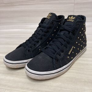 アディダス スニーカー レディース ハイカットの値段と価格推移は 118件の売買情報を集計したアディダス スニーカー レディース ハイカット の価格や価値の推移データを公開