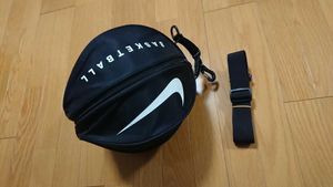 バスケットボールケースの値段と価格推移は 450件の売買情報を集計したバスケットボールケースの価格や価値の推移データを公開