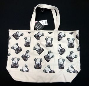 トートバッグ ユニクロの値段と価格推移は 353件の売買情報を集計したトートバッグ ユニクロの価格や価値の推移データを公開