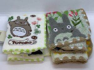トトロ猫バスの値段と価格推移は 38件の売買情報を集計したトトロ猫バスの価格や価値の推移データを公開