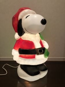 サンタクロース スヌーピーの値段と価格推移は 138件の売買情報を集計したサンタクロース スヌーピーの価格や価値の推移データを公開
