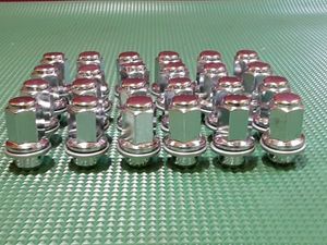 トヨタ 純正 ホイールナットの値段と価格推移は？｜2,897件の売買情報 