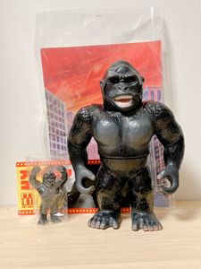 在庫処分セール ワンフェス15冬 ジャイアントゴリラ450 未開封新品 メディコムトイ 広田彩玩所 マルサンmedicom Toy Marusan Hs Hxs 格安即決 Homework Marcovalle Com