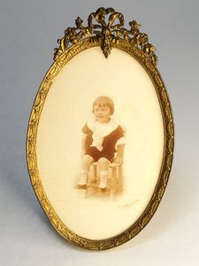 超安い品質 Jf 仏国 フランスアンティーク 雑貨 ガラスフレーム 楕円型 オーナメント 写真入れ 古いイラスト フォトフレーム オーバル フレーム 店舗什器 Iventas Mx