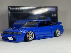 走り屋仕様の値段と価格推移は 26件の売買情報を集計した走り屋仕様の価格や価値の推移データを公開