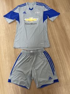 サッカー練習着の値段と価格推移は 318件の売買情報を集計したサッカー練習着の価格や価値の推移データを公開