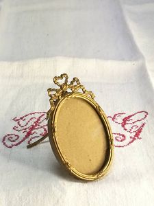 超安い品質 Jf 仏国 フランスアンティーク 雑貨 ガラスフレーム 楕円型 オーナメント 写真入れ 古いイラスト フォトフレーム オーバル フレーム 店舗什器 Iventas Mx