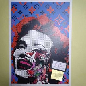 マリリンモンロー ポスターの値段と価格推移は 860件の売買情報を集計したマリリンモンロー ポスターの価格や価値の推移データを公開