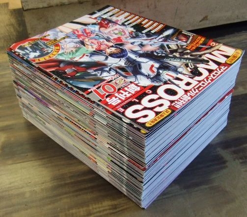 マクロス・クロニクル 全巻 全50冊セット 購入特典ポストカード マクロス・クロニクル 全巻 全50冊セット 購入特典ポストカード